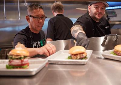 Premium burger restaurant chain embraces takeout model during pandemic.